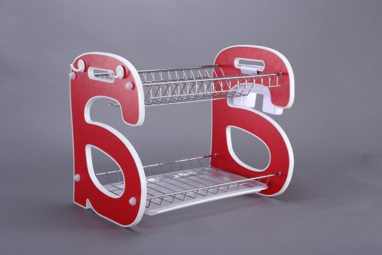 dish drainer with cutlery holder